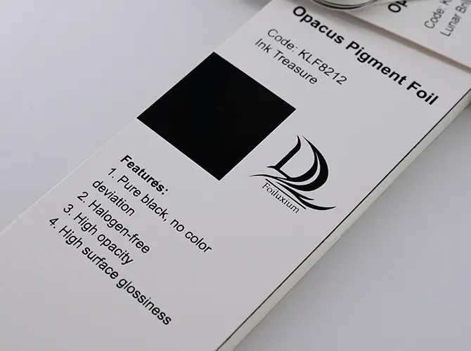 Feuille de pigment opacus
